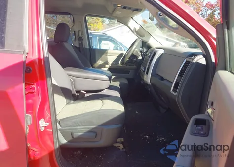 2010 Dodge Ram 1500 Slt/Sport/Trx из США, поврежденный, VIN 1D7RV1GT4AS261156